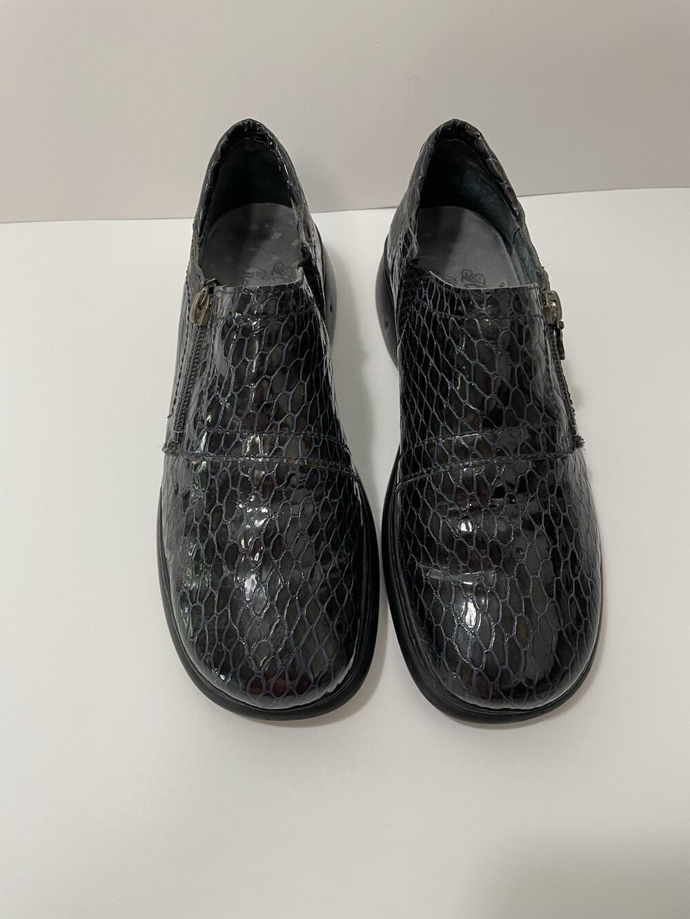 Womens Helle Comfort By Romus Size 38 Croc Print Slip On Loafers Black US 7.5